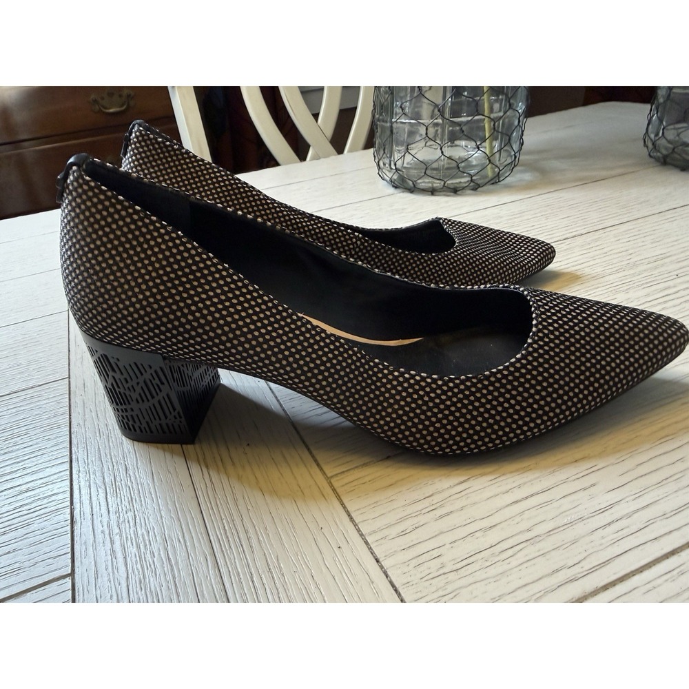 Calvin Klein Natalynn block 2.5" heel pumps black beige textured pattern Shoes 9